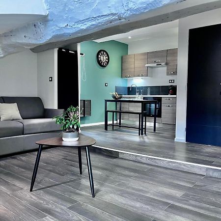 Cosy Et Atypique Apartment Bargemon Luaran gambar